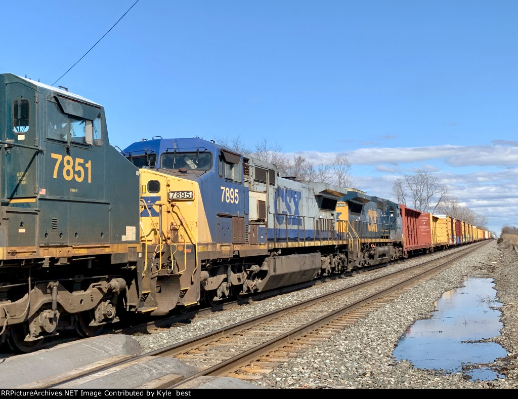 CSX 7895